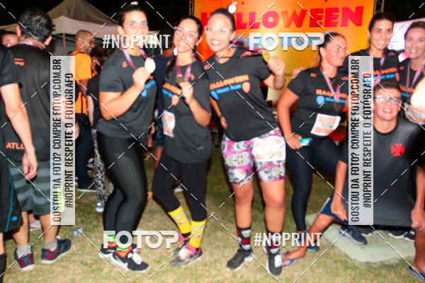 Buy your photos of the eventHalloween Run on Fotop