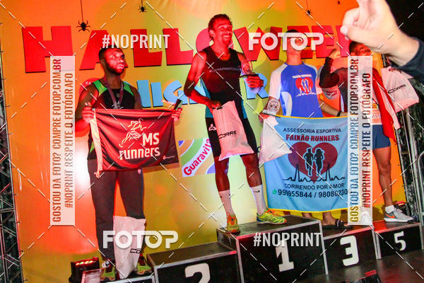 Buy your photos of the eventHalloween Run on Fotop