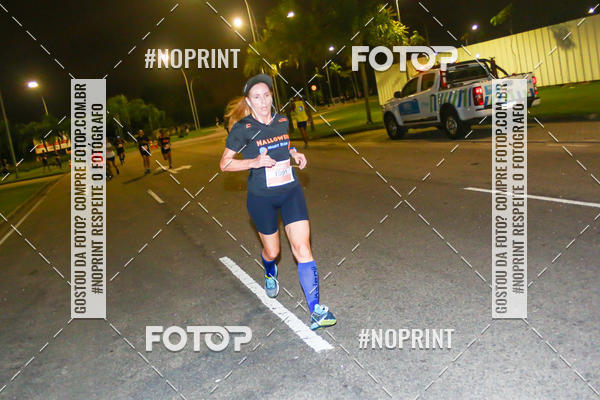 Buy your photos of the eventHalloween Run on Fotop