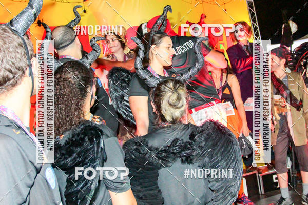 Buy your photos of the eventHalloween Run on Fotop