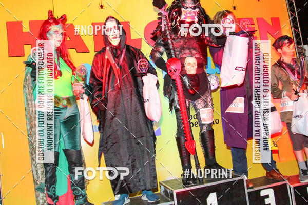 Buy your photos of the eventHalloween Run on Fotop