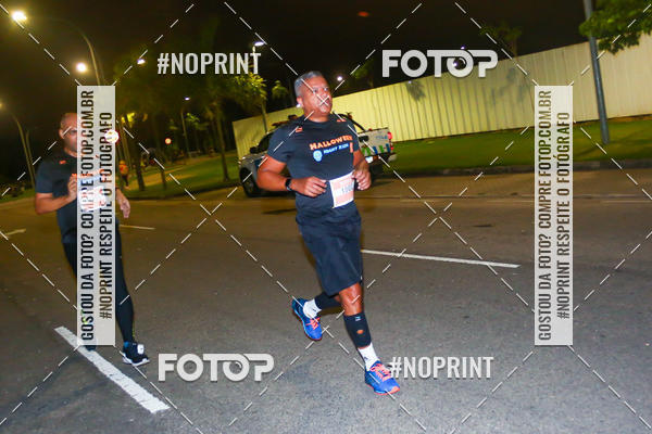 Buy your photos of the eventHalloween Run on Fotop