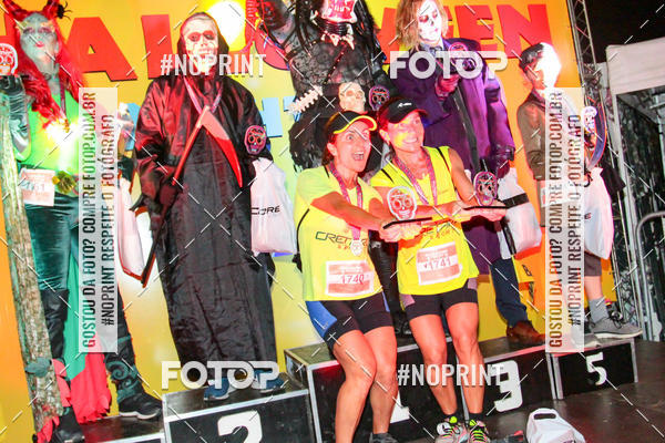 Buy your photos of the eventHalloween Run on Fotop