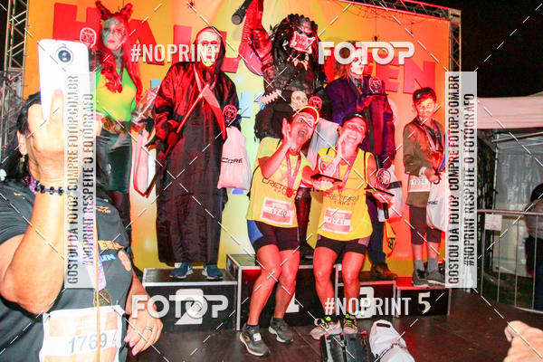 Buy your photos of the eventHalloween Run on Fotop