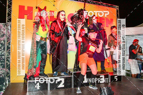 Buy your photos of the eventHalloween Run on Fotop