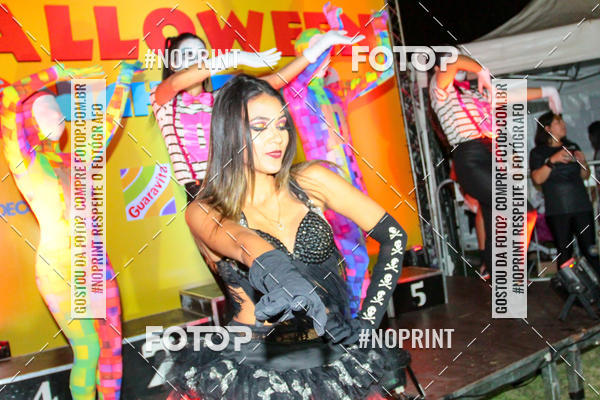 Buy your photos of the eventHalloween Run on Fotop