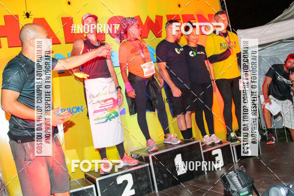 Buy your photos of the eventHalloween Run on Fotop