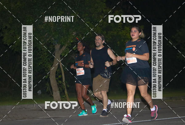 Buy your photos of the eventHalloween Run on Fotop