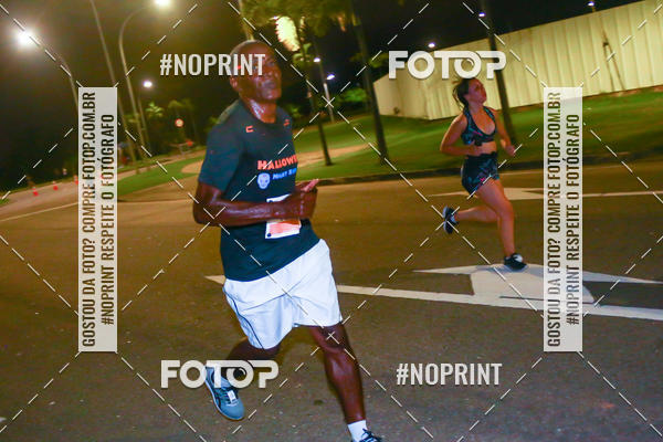 Buy your photos of the eventHalloween Run on Fotop