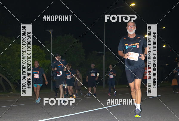 Buy your photos of the eventHalloween Run on Fotop