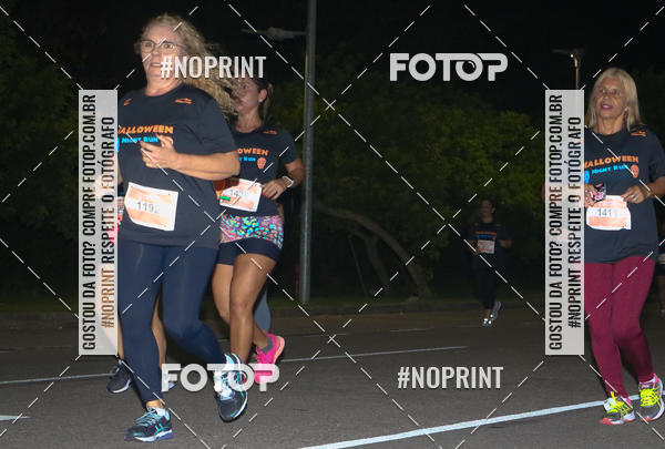 Buy your photos of the eventHalloween Run on Fotop