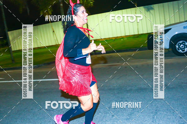 Buy your photos of the eventHalloween Run on Fotop