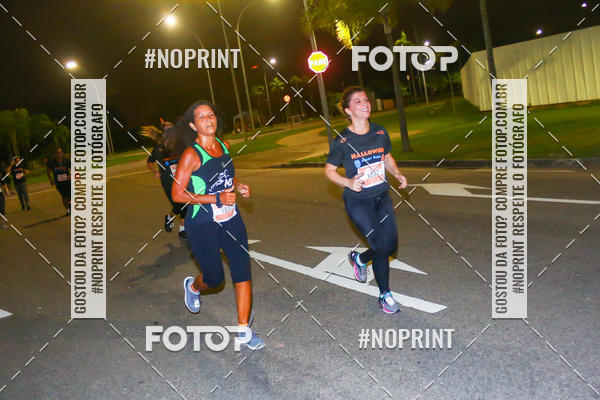 Buy your photos of the eventHalloween Run on Fotop