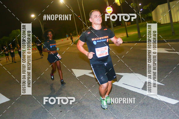 Buy your photos of the eventHalloween Run on Fotop
