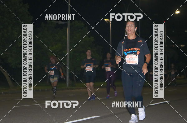 Buy your photos of the eventHalloween Run on Fotop