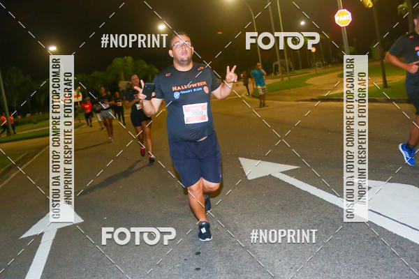 Buy your photos of the eventHalloween Run on Fotop