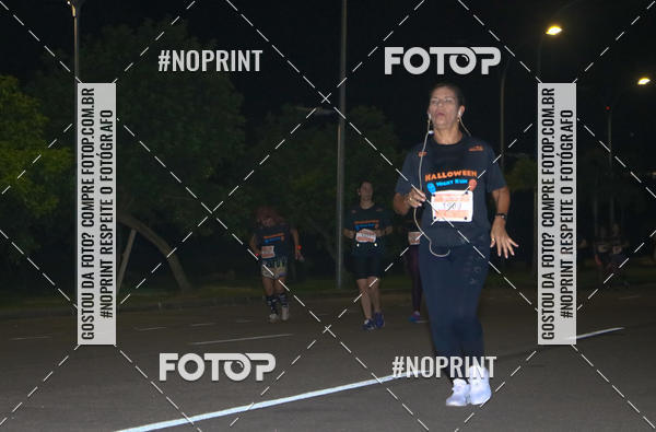 Buy your photos of the eventHalloween Run on Fotop