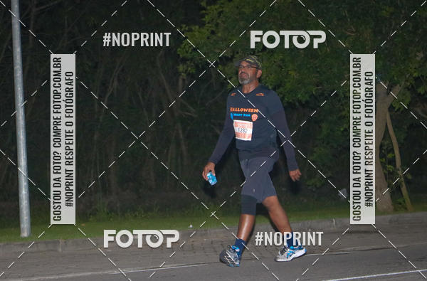 Buy your photos of the eventHalloween Run on Fotop