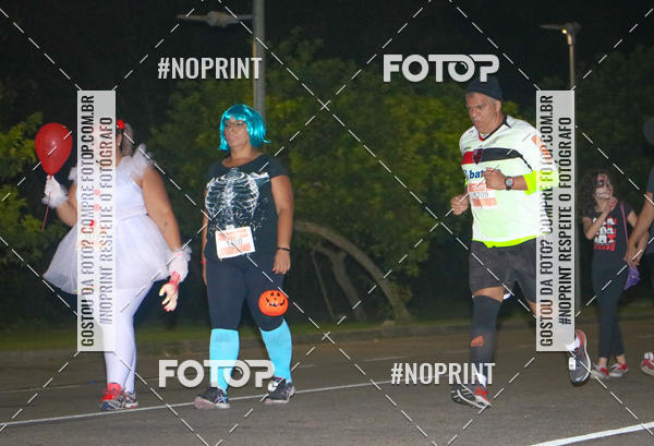 Buy your photos of the eventHalloween Run on Fotop