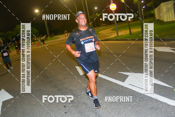 Buy your photos of the eventHalloween Run on Fotop