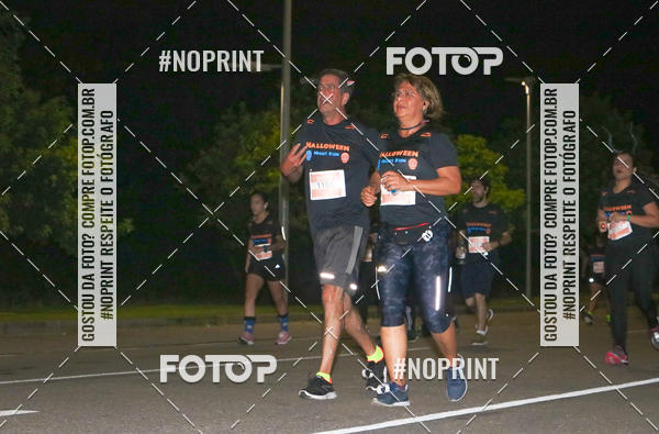 Buy your photos of the eventHalloween Run on Fotop