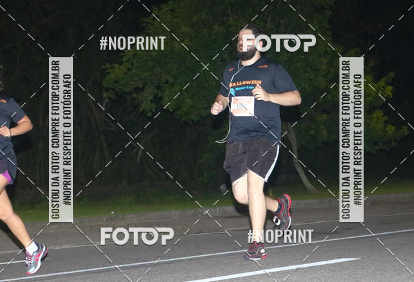 Buy your photos of the eventHalloween Run on Fotop