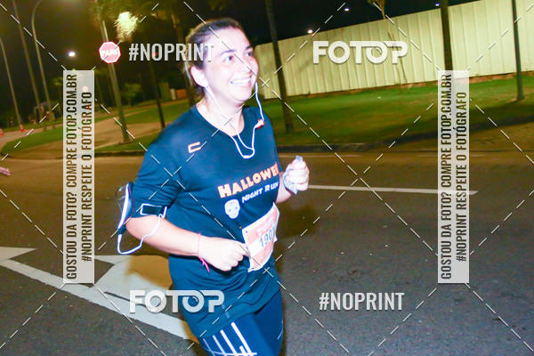 Buy your photos of the eventHalloween Run on Fotop