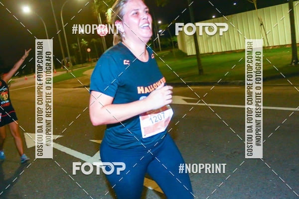 Buy your photos of the eventHalloween Run on Fotop