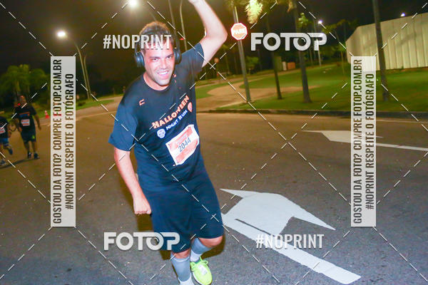 Buy your photos of the eventHalloween Run on Fotop