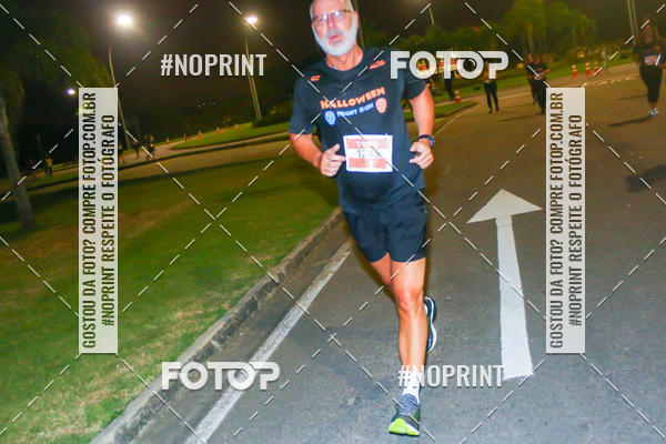 Buy your photos of the eventHalloween Run on Fotop