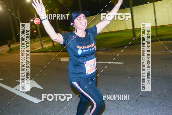 Buy your photos of the eventHalloween Run on Fotop