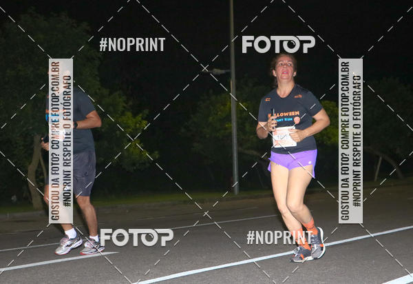 Buy your photos of the eventHalloween Run on Fotop
