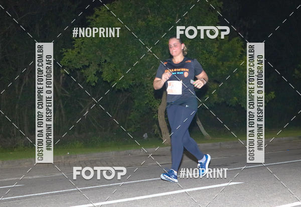 Buy your photos of the eventHalloween Run on Fotop