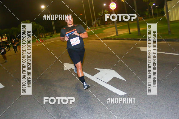 Buy your photos of the eventHalloween Run on Fotop