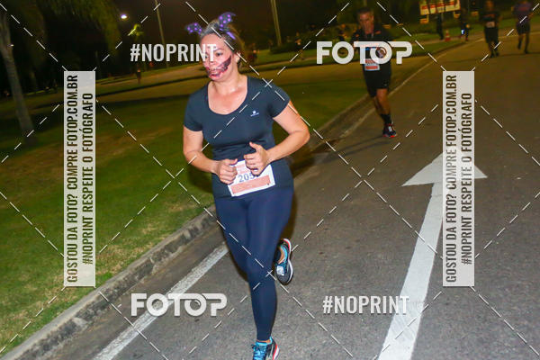 Buy your photos of the eventHalloween Run on Fotop
