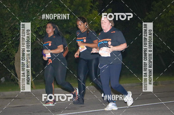 Buy your photos of the eventHalloween Run on Fotop