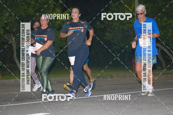 Buy your photos of the eventHalloween Run on Fotop
