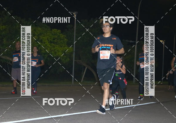 Buy your photos of the eventHalloween Run on Fotop