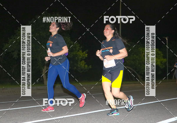Buy your photos of the eventHalloween Run on Fotop