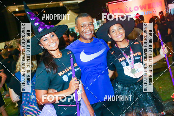 Buy your photos of the eventHalloween Run on Fotop