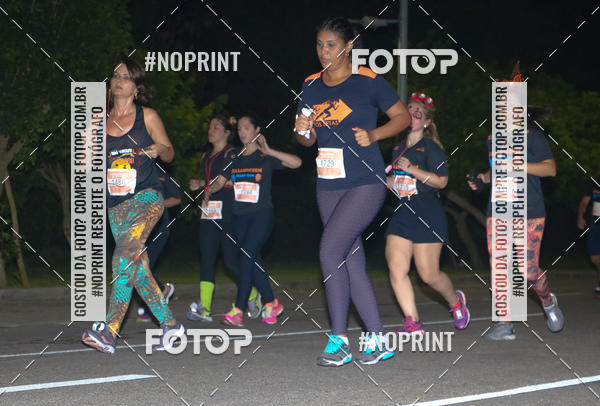 Buy your photos of the eventHalloween Run on Fotop