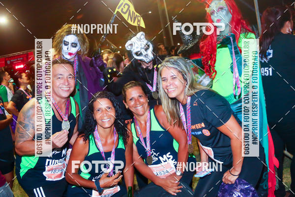 Buy your photos of the eventHalloween Run on Fotop