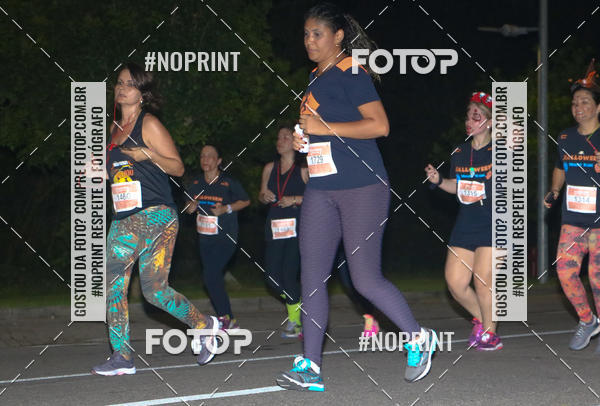 Buy your photos of the eventHalloween Run on Fotop
