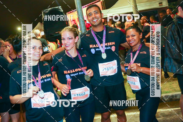 Buy your photos of the eventHalloween Run on Fotop
