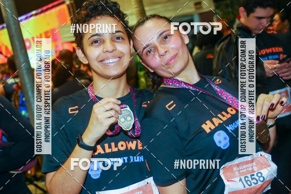 Buy your photos of the eventHalloween Run on Fotop