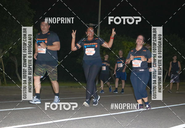 Buy your photos of the eventHalloween Run on Fotop