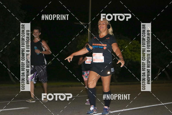 Buy your photos of the eventHalloween Run on Fotop