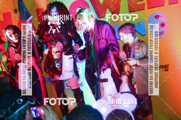 Buy your photos of the eventHalloween Run on Fotop