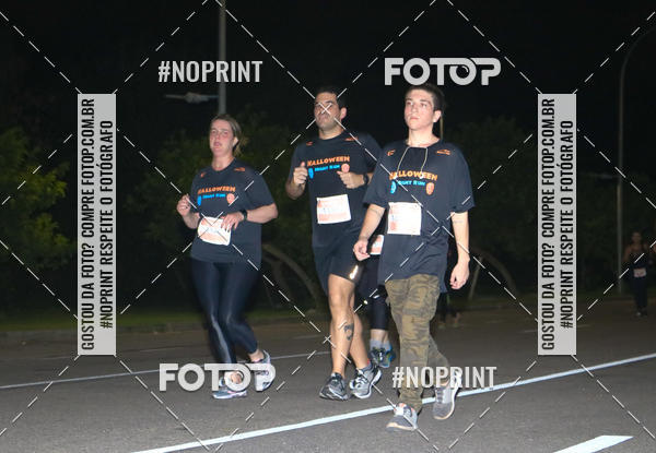 Buy your photos of the eventHalloween Run on Fotop