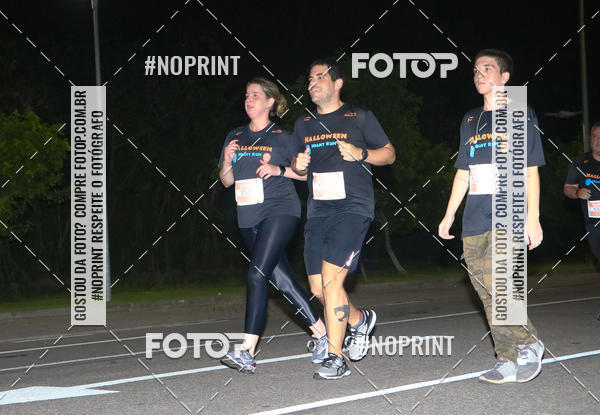 Buy your photos of the eventHalloween Run on Fotop